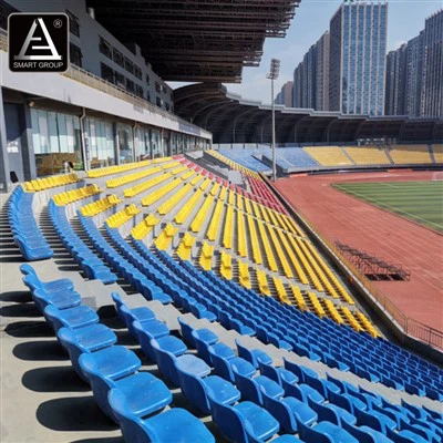 Stadionsitze aus HDPE mit UV-Schutz und mittlerer Rückenlehne